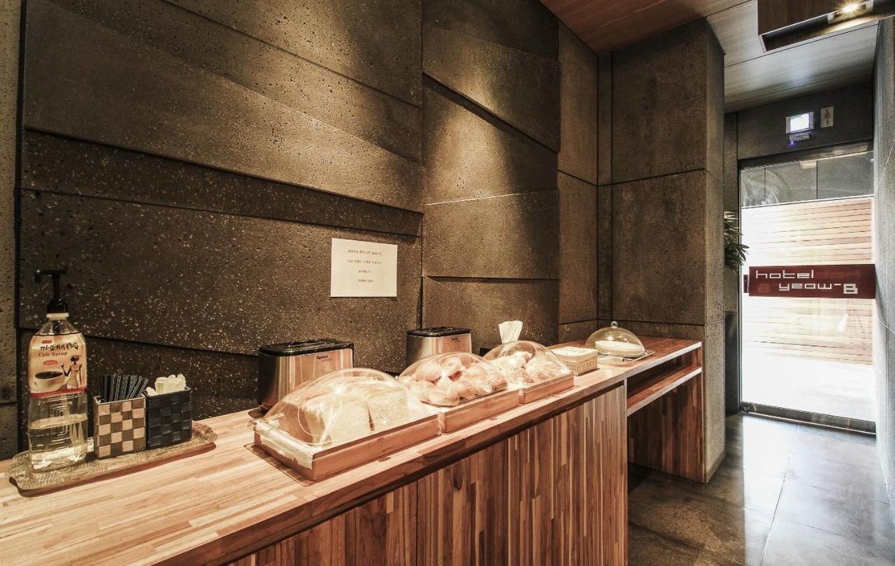 Haeundae Yeoubi Hotel Busan Eksteriør billede