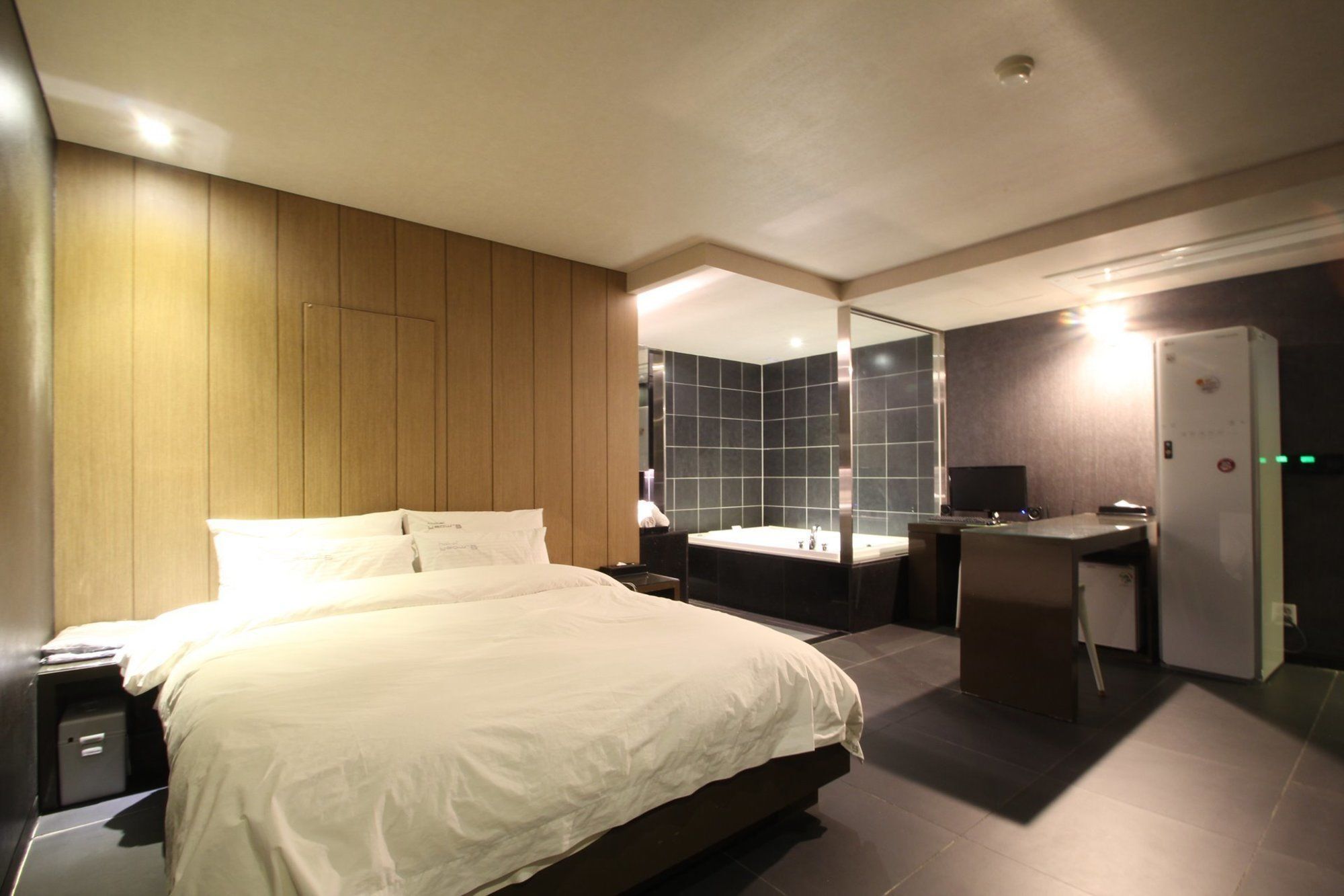 Haeundae Yeoubi Hotel Busan Eksteriør billede