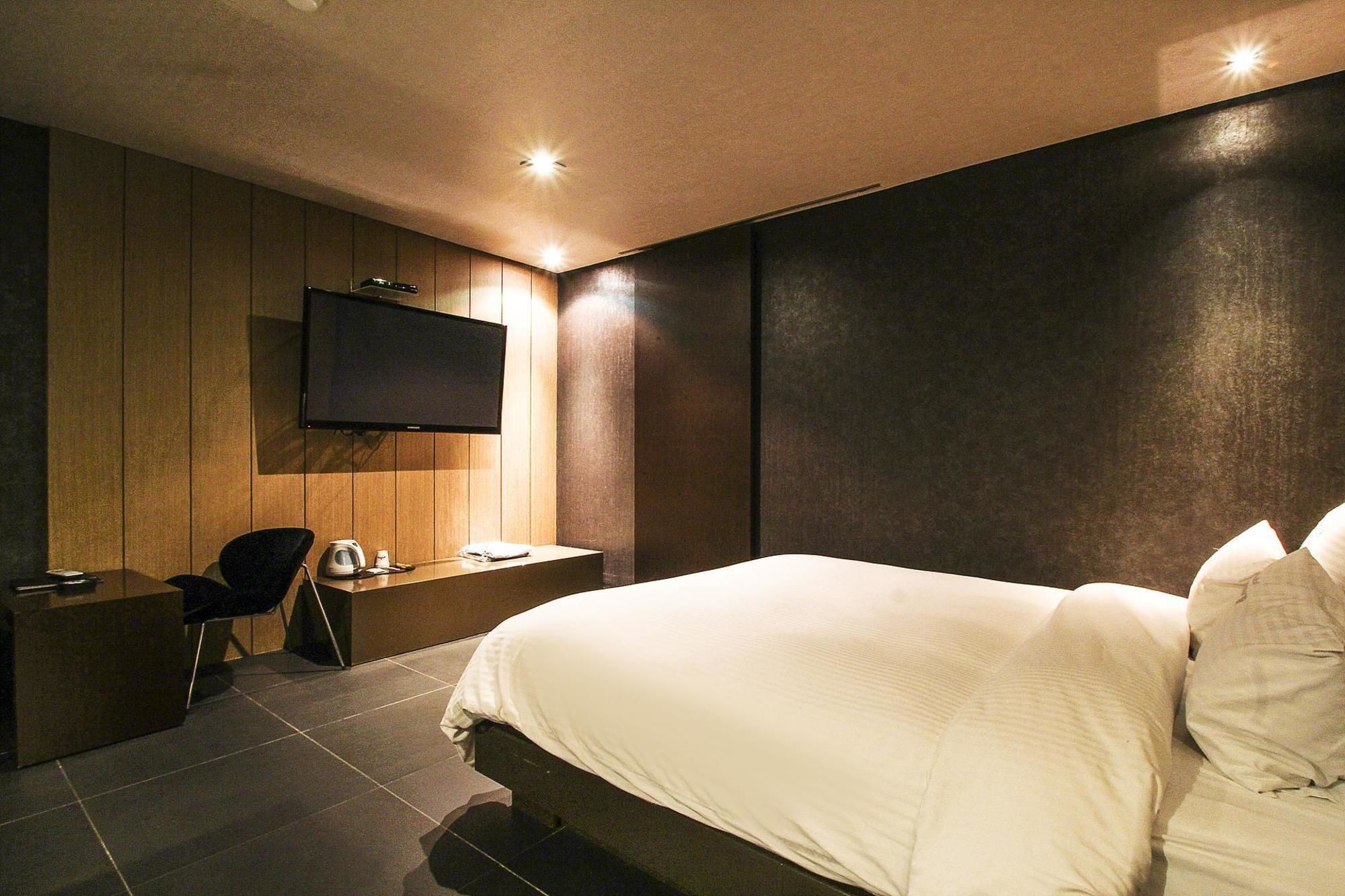 Haeundae Yeoubi Hotel Busan Eksteriør billede